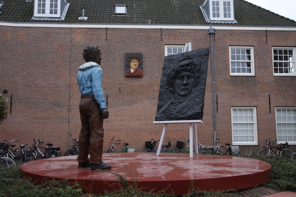 Piazzetta dedicata a Rembrandt nel 400° nascita (1606)