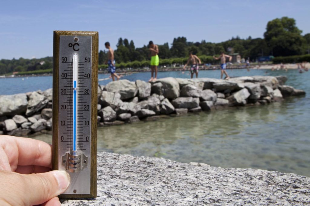 A vivere nelle città e negli agglomerati urbani si subisce molto di più il caldo estremo (Keystone)