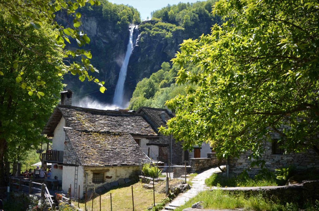 Foroglio e la cascata della Froda