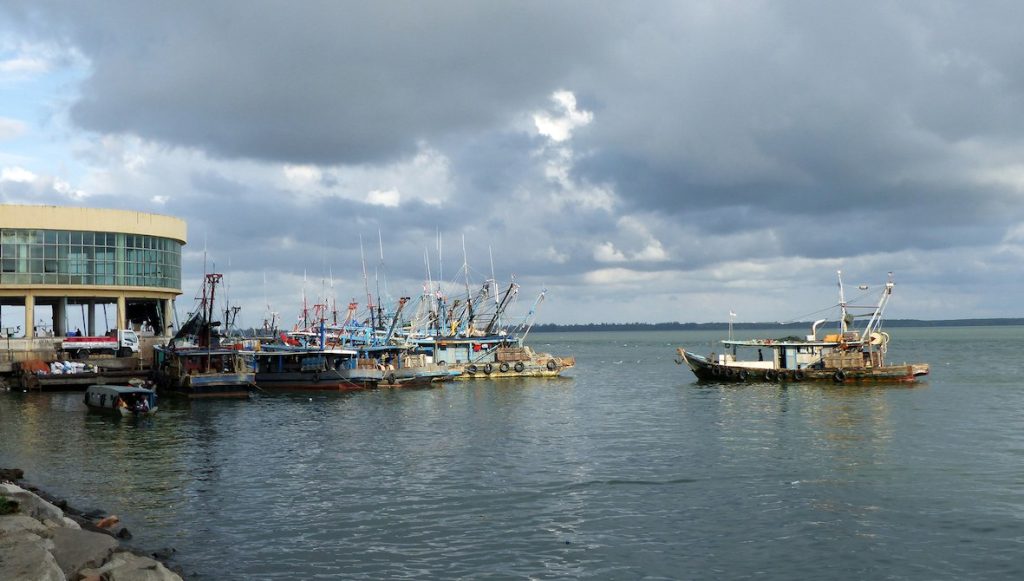 Pescherecci di Sandakan (Marco Moretti)