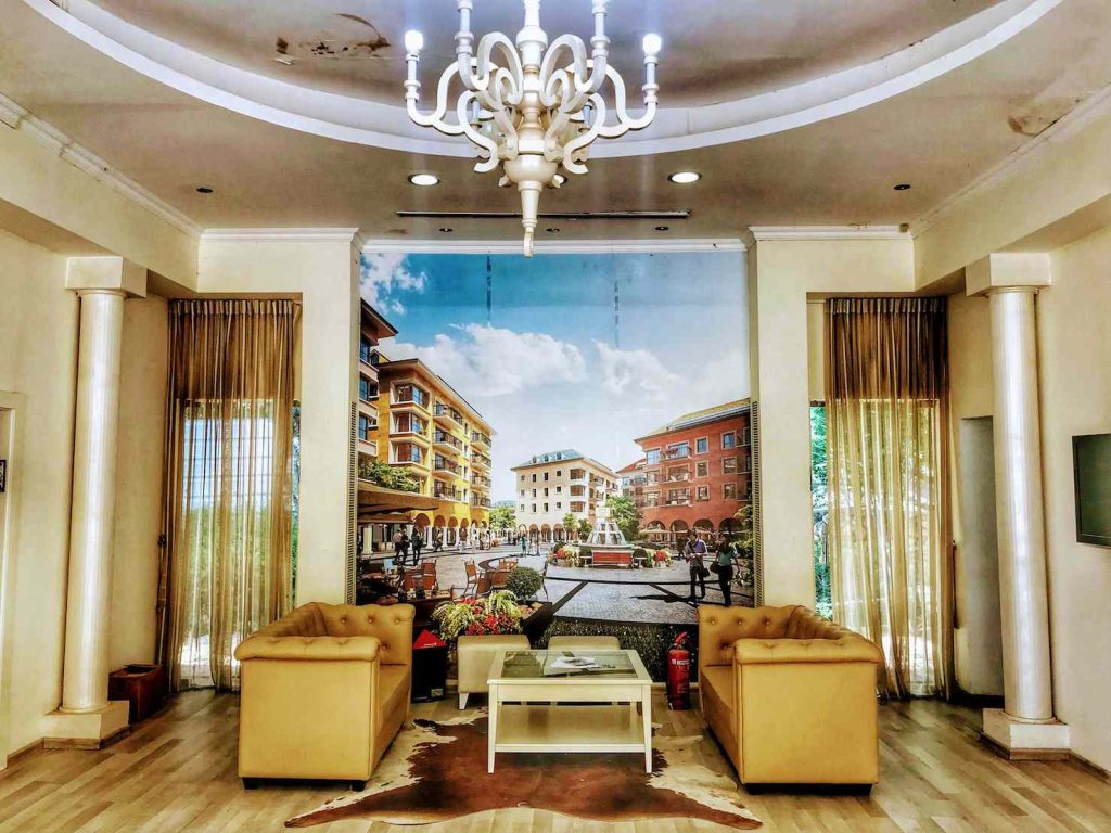 L’interno dell’Ufficio immobiliare