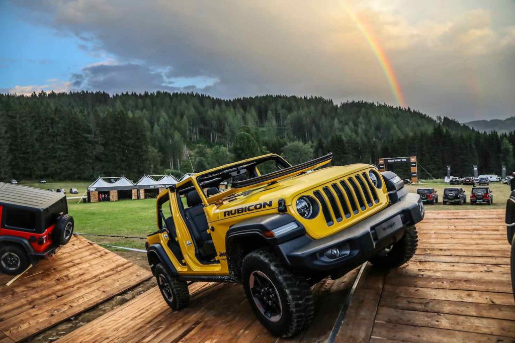 Una panoramica del raduno di Jeep Owners Group a Spielberg