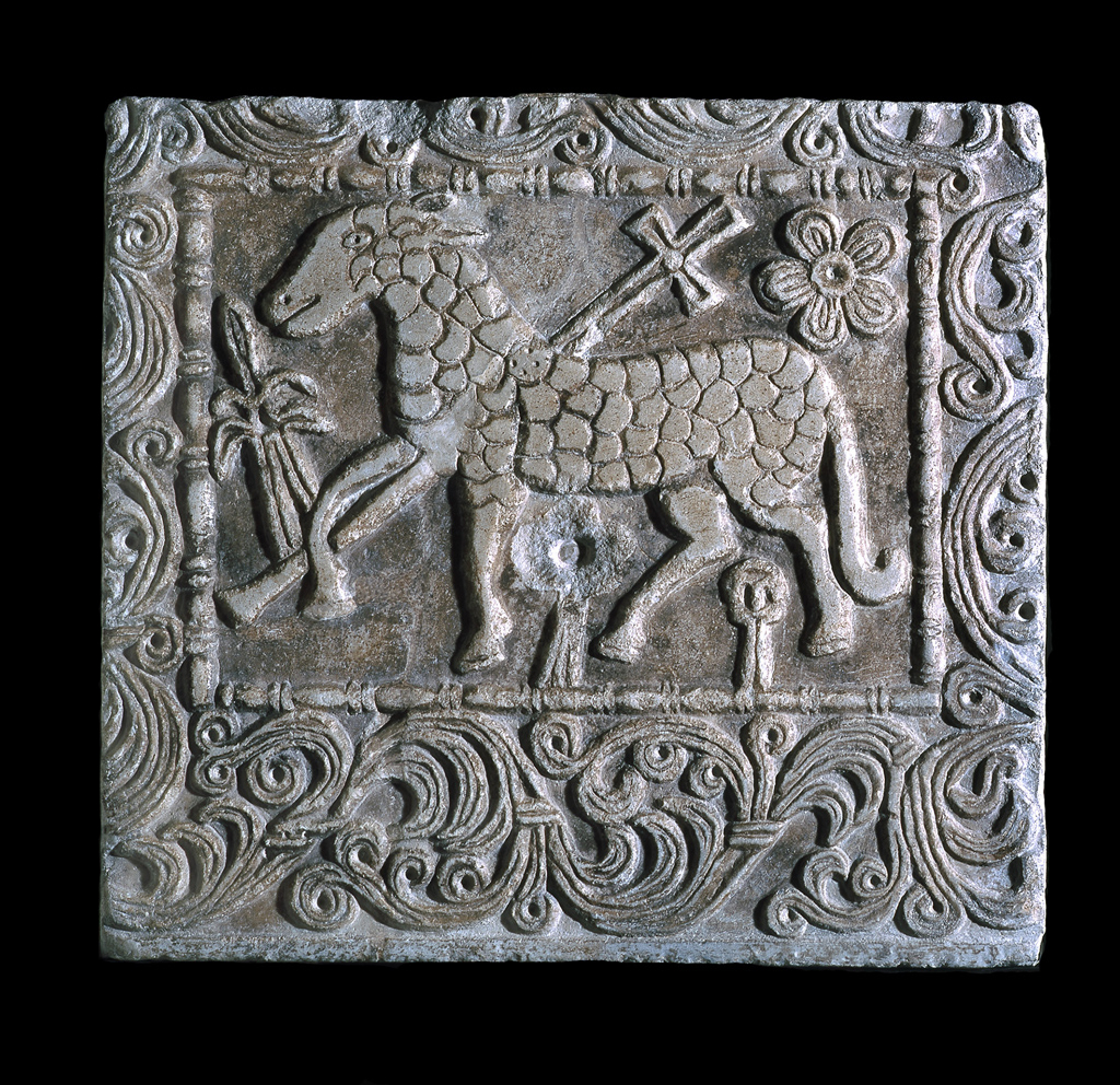 Pluteo marmoreo con agnello (Pavia, Musei Civici)