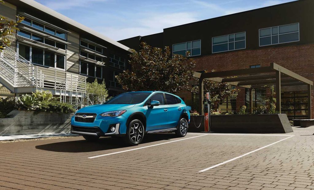 La nuova Crosstrek Hybrid (Subaru)