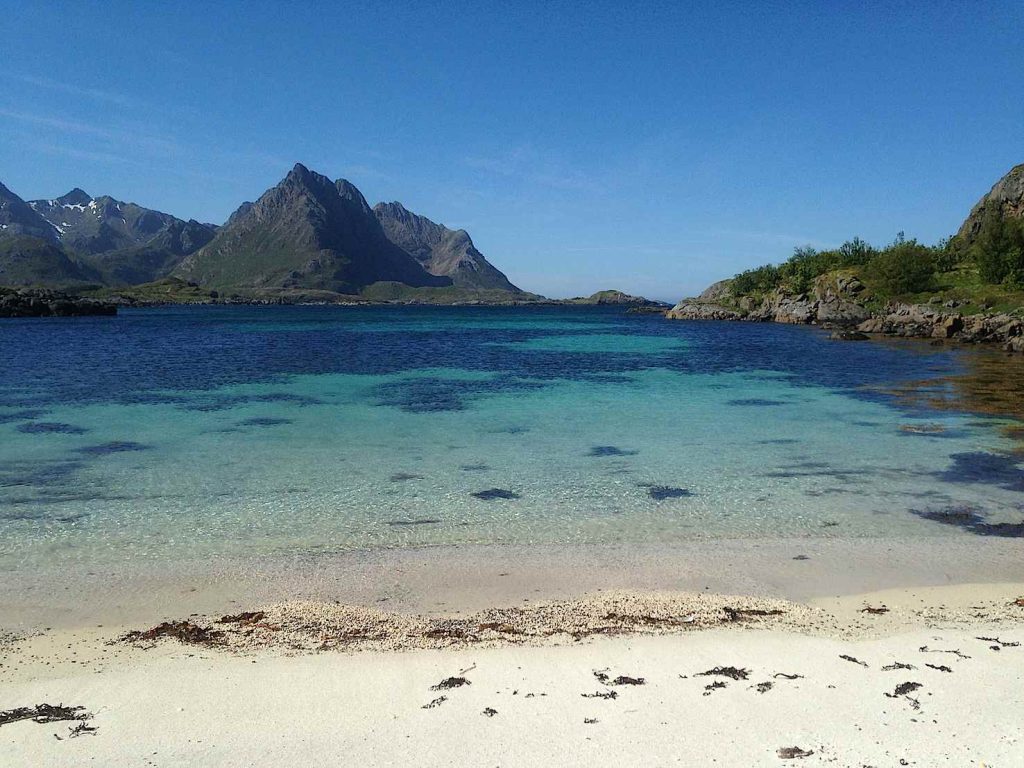 La spiaggia di Tinden, nei pressi di Skipnes