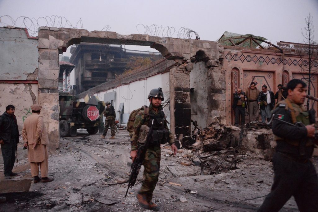 Attacco kamikaze del 24 gennaio contro la sede dell’organizzazione non governativa di Save the Children a Jalalabad (AFP)