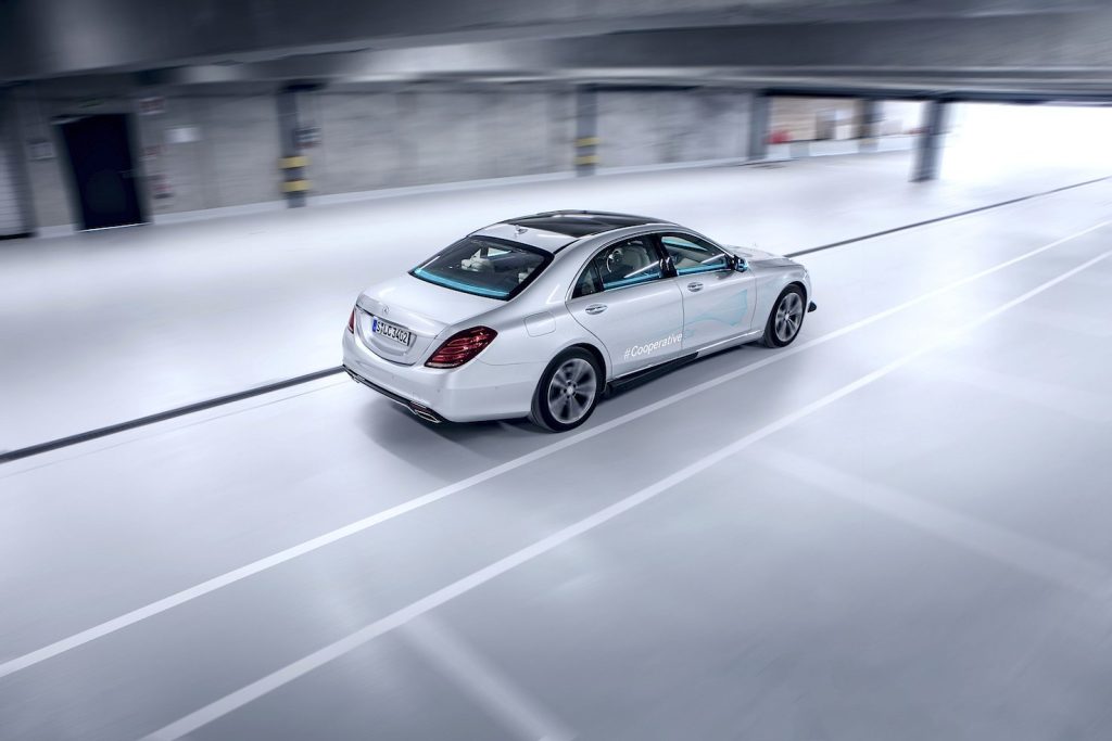 Il prototipo Cooperative Car di Mercedes Benz