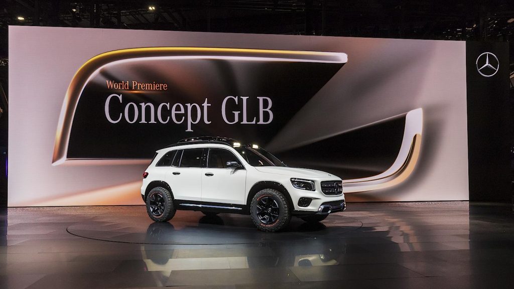 La Mercedes GLB