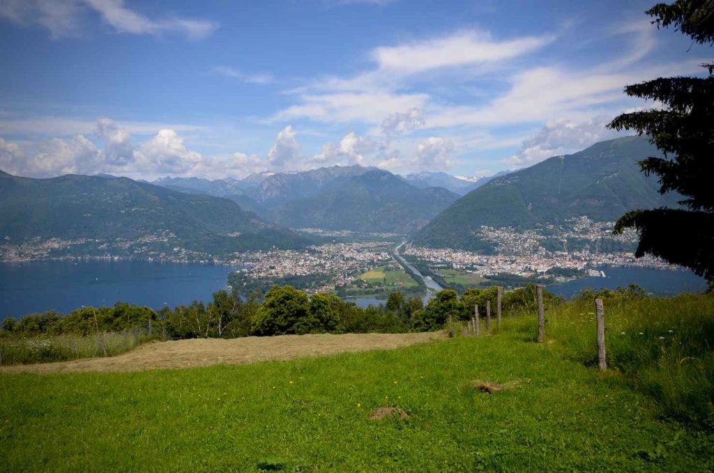 Vista dai monti di Piazzogna