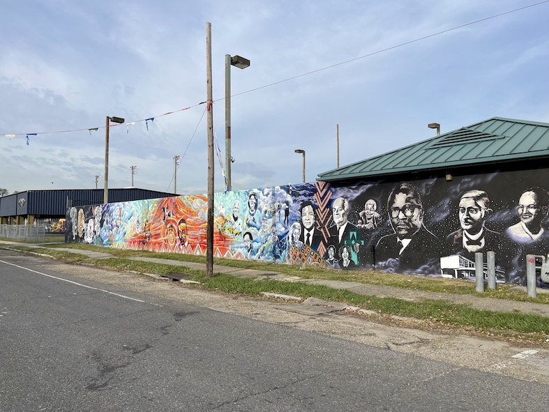 Il grande murale artistico nel quartiere di Tremé dedicato ai personaggi più emblematici della storia del Movimento per i diritti civili