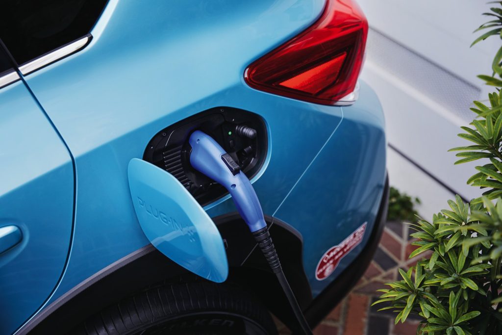 La nuova Crosstrek Hybrid (Subaru)