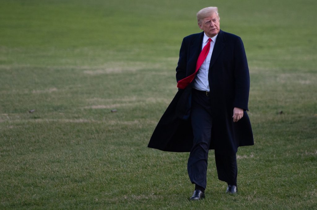 Per Donald Trump si potrebbe anche arrivare all’ipotesi di dimissioni in cambio d immunità se Mueller fornirà le prove del Russiagate (AFP)