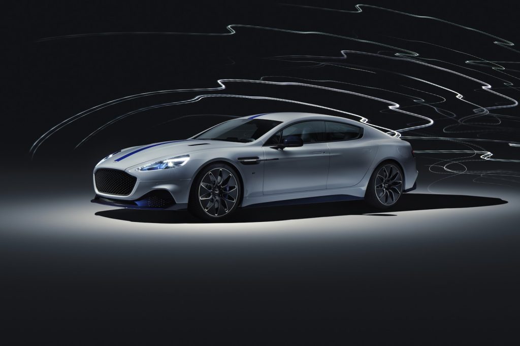 La prima elettrica di Aston Martin si chiama Rapide E