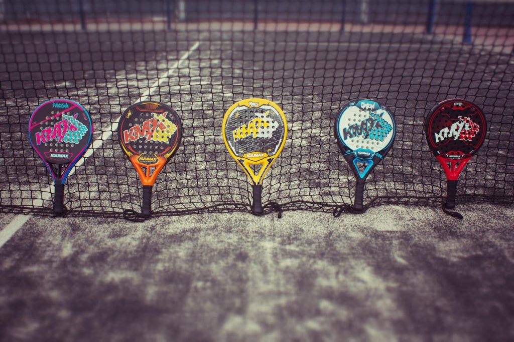Non ping pong, non tennis, ma padel, anche al mare. (© Vincicius)