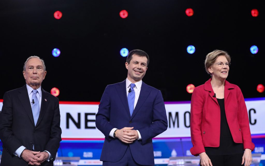 Per Pete Buttigieg (al centro), Elizabeth Warren  e Mike Bloomberg la corsa è finita (AFP)