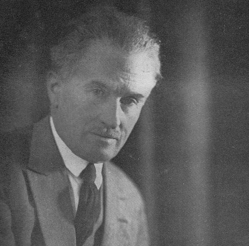 Ritaglio di una fotografia dello scrittore ticinese del 1929 (wikipedia)