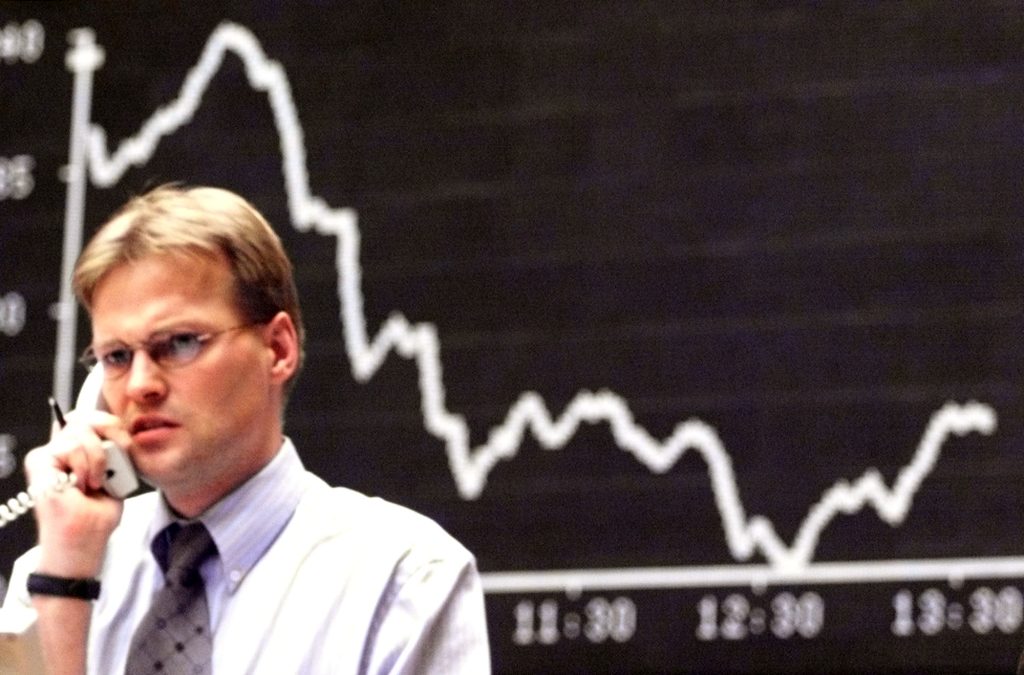 Nell’attuale situazione di volatilità sui mercati è consigliabile una diversificazione degli strumenti finanziari (Keystone)