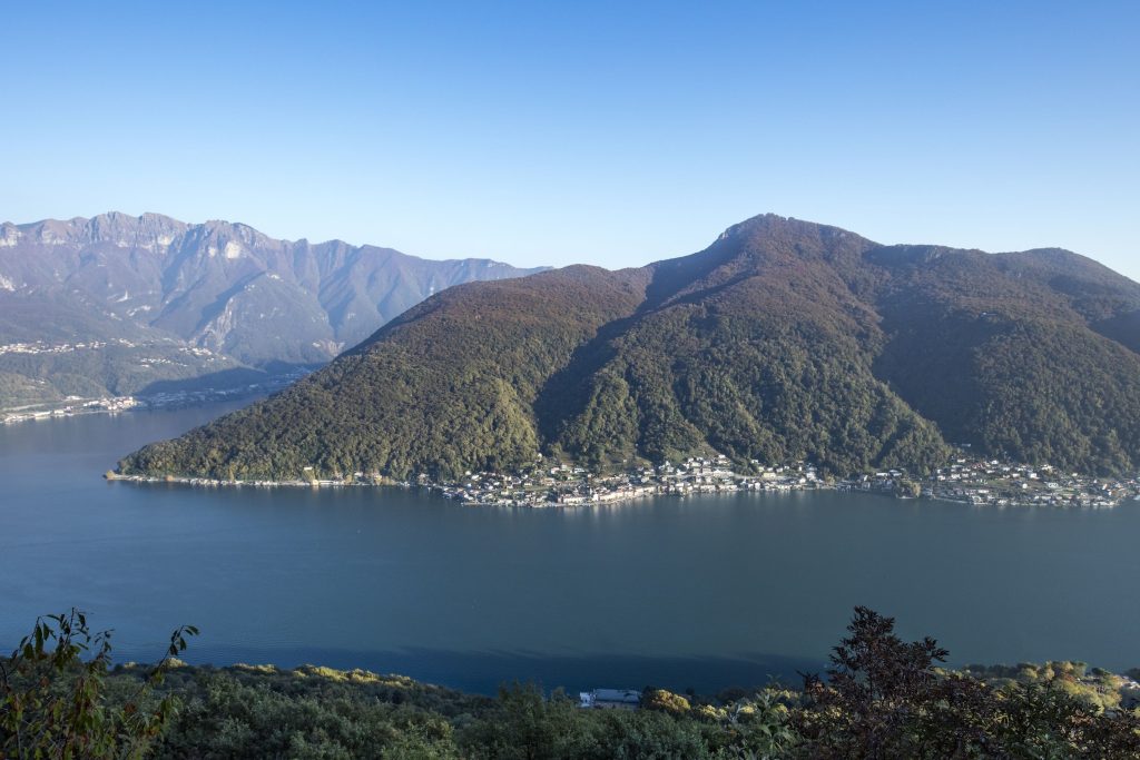 Il Monte San Giorgio, visto dall’Arbostora