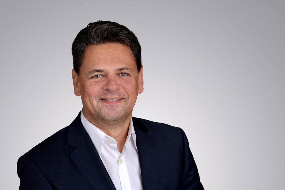 Il suo <i>Der Bundesrat</i> è la prima monografia politica sul Consiglio federale.