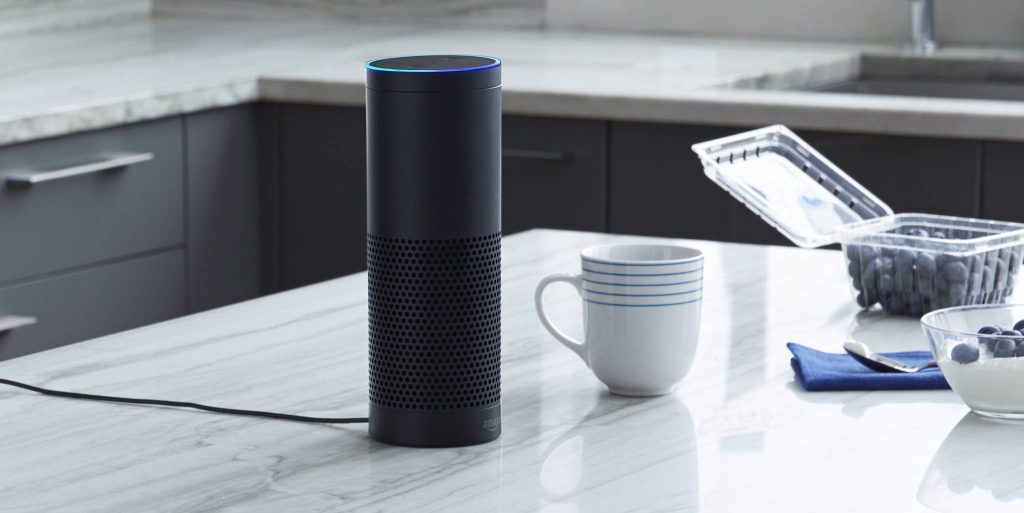 Gli smart speaker sono i dispositivi che supportano gli assistenti vocali, le loro vendite sono in costante aumento