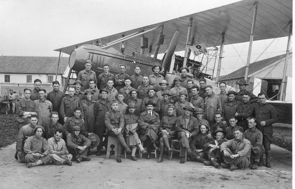 G. Caproni tra i cadetti americani a Foggia nel 1917_1918