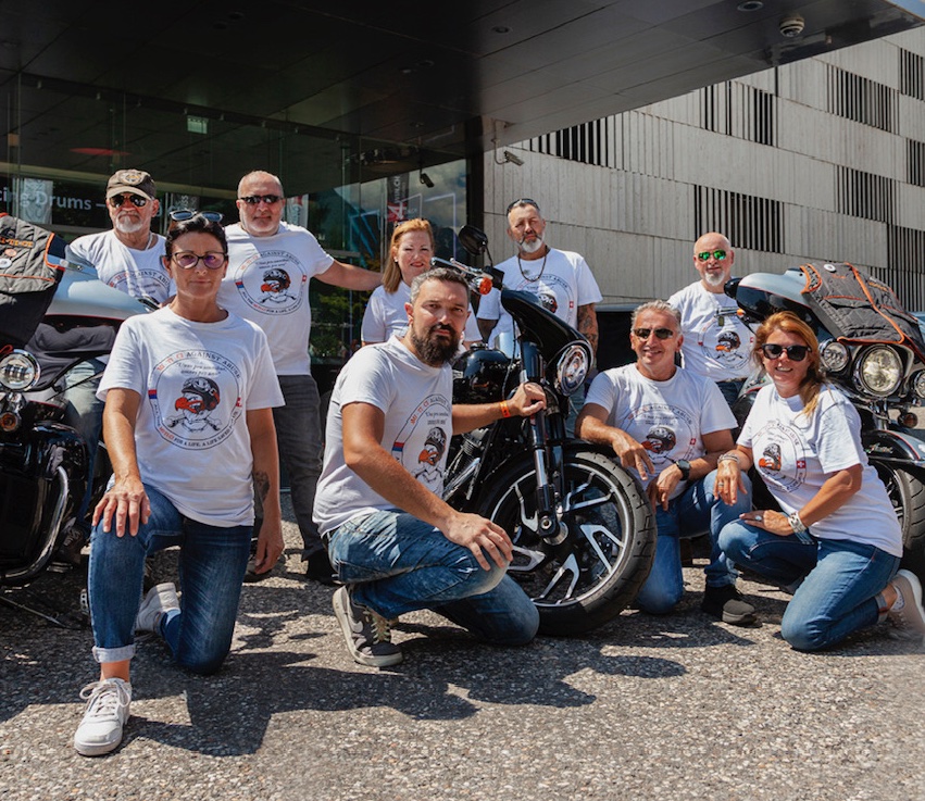 I volontari dell’associazione MI-TI-CI Against Abuse sono appassionati biker attivi 365 giorni all’anno (miticiticino.ch)