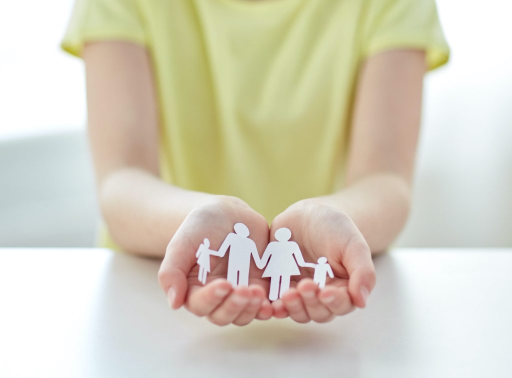 La casa-famiglia garantisce un sostegno umano e professionale, ma anche una quotidianità intima e accogliente (Marka)