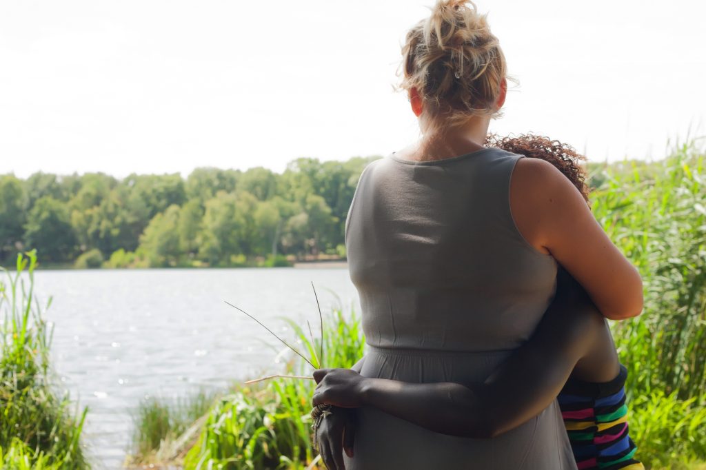 L’associazione è un sostegno soprattutto per i genitori adottivi che si trovano a dover affrontare la fase adolescenziale dei loro figli (Marka)