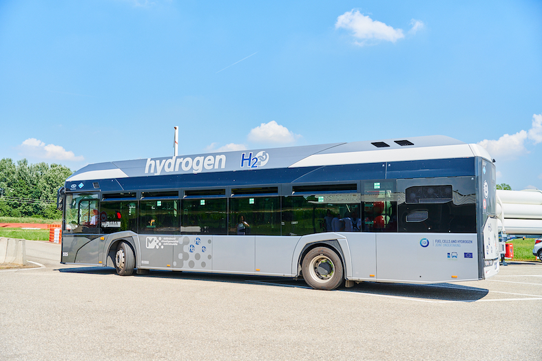 Un mezzo esibito all’Hydrogen Experience di Vairano