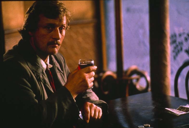 Rutger Hauer in La leggenda del santo bevitore di Olmi (1988)