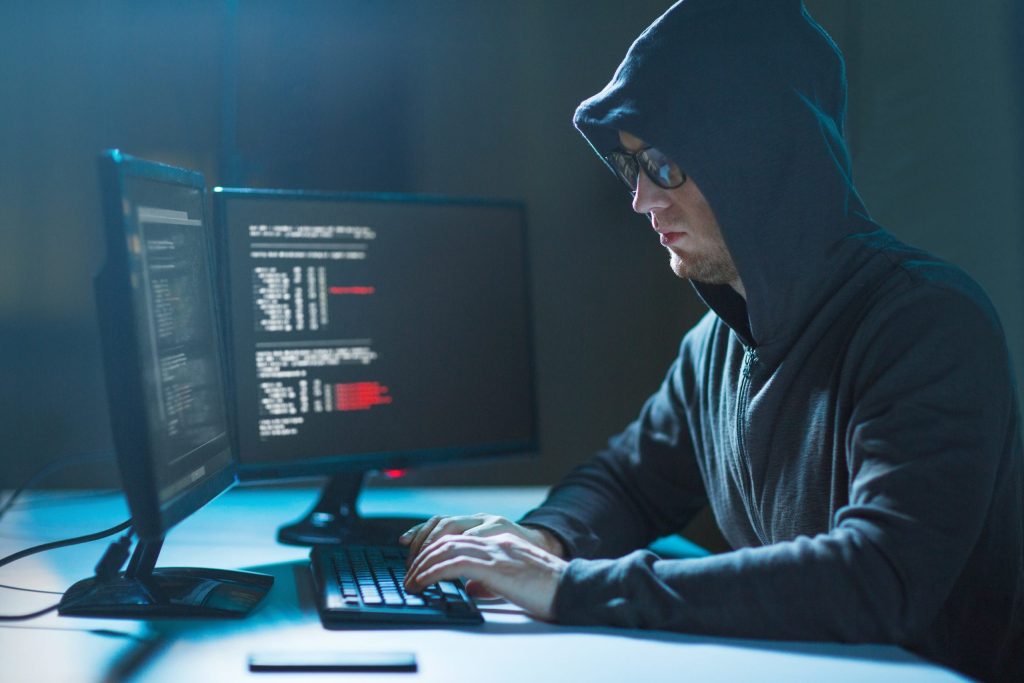 Nel dark web si svolgono innumerevoli attività illegali (Marka)
