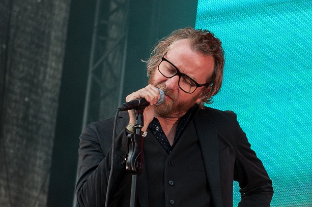 Matt Berninger, classe 1971, è il frontman della band indie The National (Wikipedia)