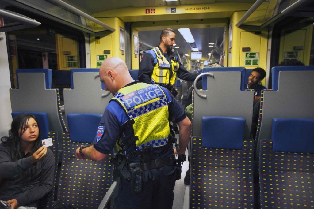 Fra i compiti, anche il controllo dei titoli di trasporto...