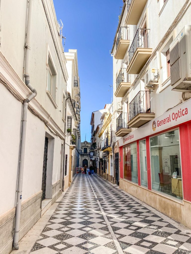 Vicolo nei prezzi della Plaza del Socorro