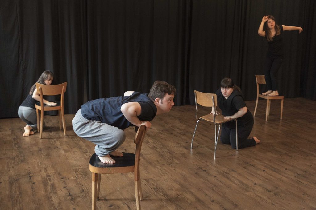 Le prove nell'atelier del Teatro dei Fauni a Locarno (Didier Ruef)