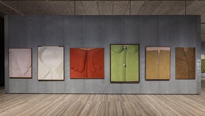 Veduta della mostra «Domenico Gnoli» Fondazione Prada, Milano (Foto: Roberto Marossi. Courtesy: Fondazione Prada)