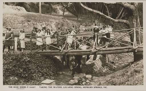 Cartolina anni 20: alla sorgente Locarno, Hepburn Springs, Rose Stereograph Co (State Library Victoria)