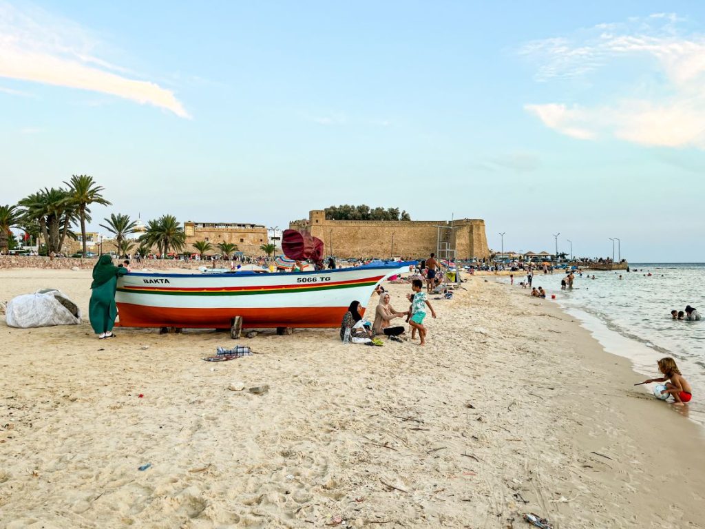 La baia di Hammamet è un rifugio incantevole, dominata dalla sua medina perfettamente conservata