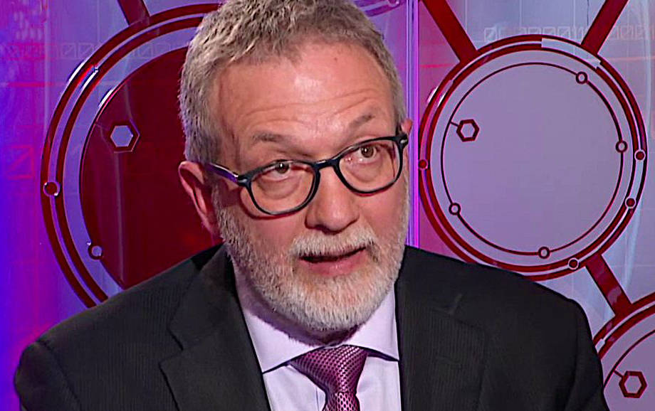 Ha pubblicato numerosi libri sull’argomento, è docente universitario  e ricercatore (Youtube)