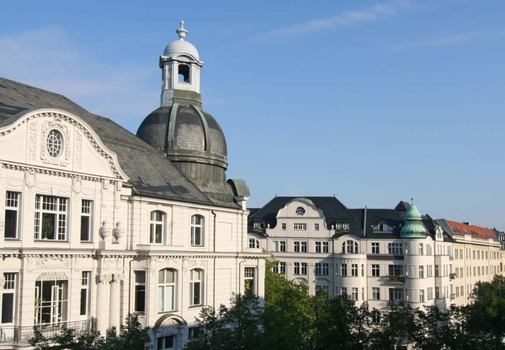 Veduta dei piani alti del Kurfürstendamm a Berlino (Shutterstock)
