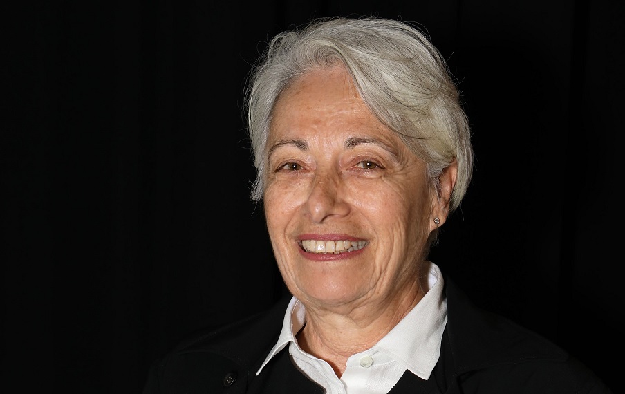 La gallerista Elena Buchmann (Donata Zanotti)
