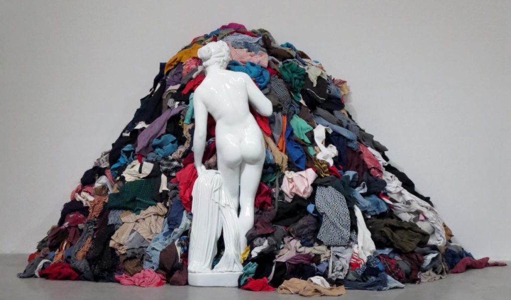 Michelangelo Pistoletto, Venere degli stracci, 1967, Cemento, smalto e stracci (Cittadellarte – Fondazione Pistoletto, Biella)