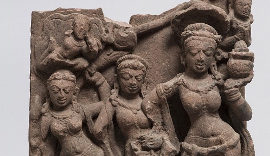 Ganga, Dea del fiume, India Centrale, fine VIII-inizio IX secolo d.C., arenaria rossa (S. Spinelli)