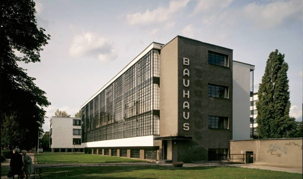 L’edificio Bauhaus di Dessau-Rosslau progettato da Walter Gropius e costruito nel 1925-26 (Keystone)