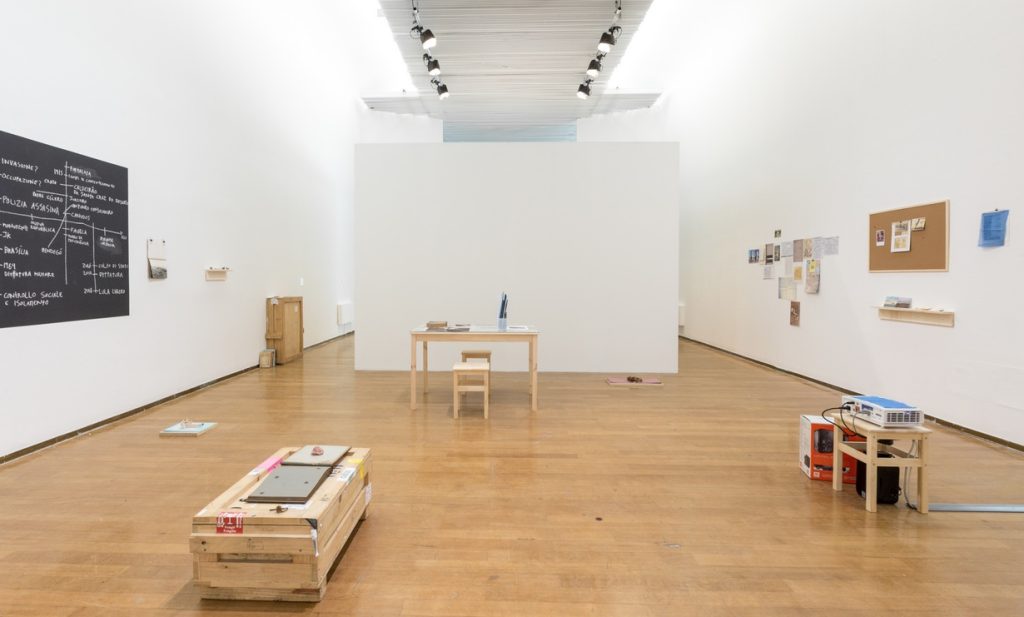 Una sala espositiva della mostra in corso al PAC di Milano (www.pacmilano.it)