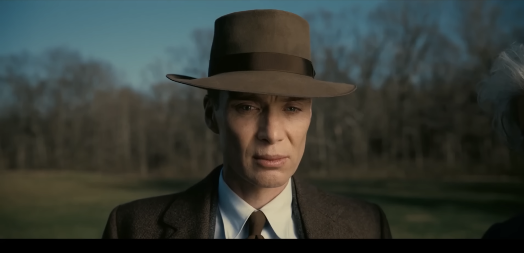 Cillian Murphy nei panni di Oppenheimer (YouTube)