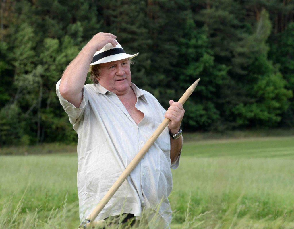 Gérard Depardieu in una foto scattata nel 2015 nella residenza presidenziale nei pressi di Minsk (Keystone)