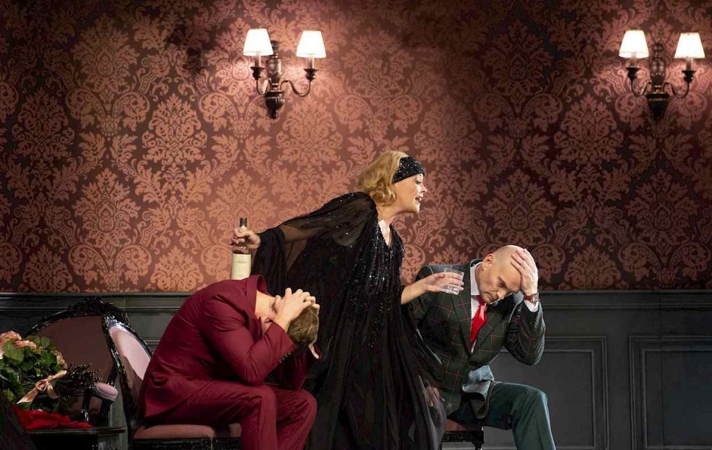 Una scena di Die Sache Makropulos (Monika Rittershaus)