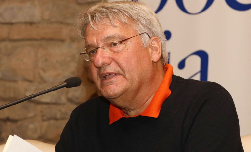 Il poeta italiano Alberto Bertoni (poesiadelnostrotempo.it)