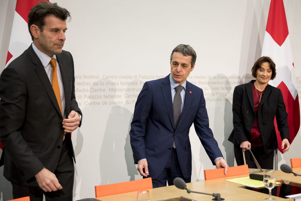 Roberto Balzaretti diventa Mister Europa; Pascale Baeriswyl resta segretaria di Stato per gli altri ambiti della politica estera (Keystone)